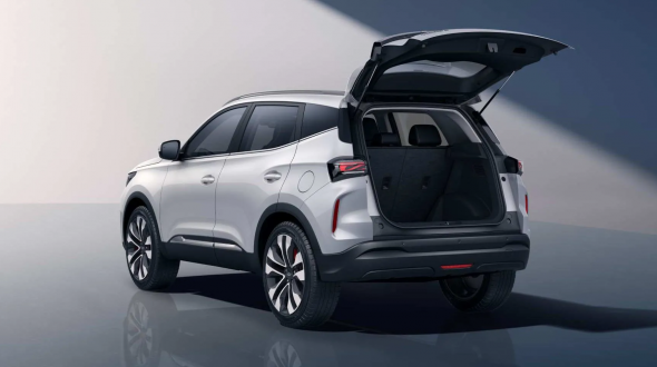 Chery TIGGO 4 Великий простір для зберігання речей Chery TIGGO 4 Великий простір для зберігання речей